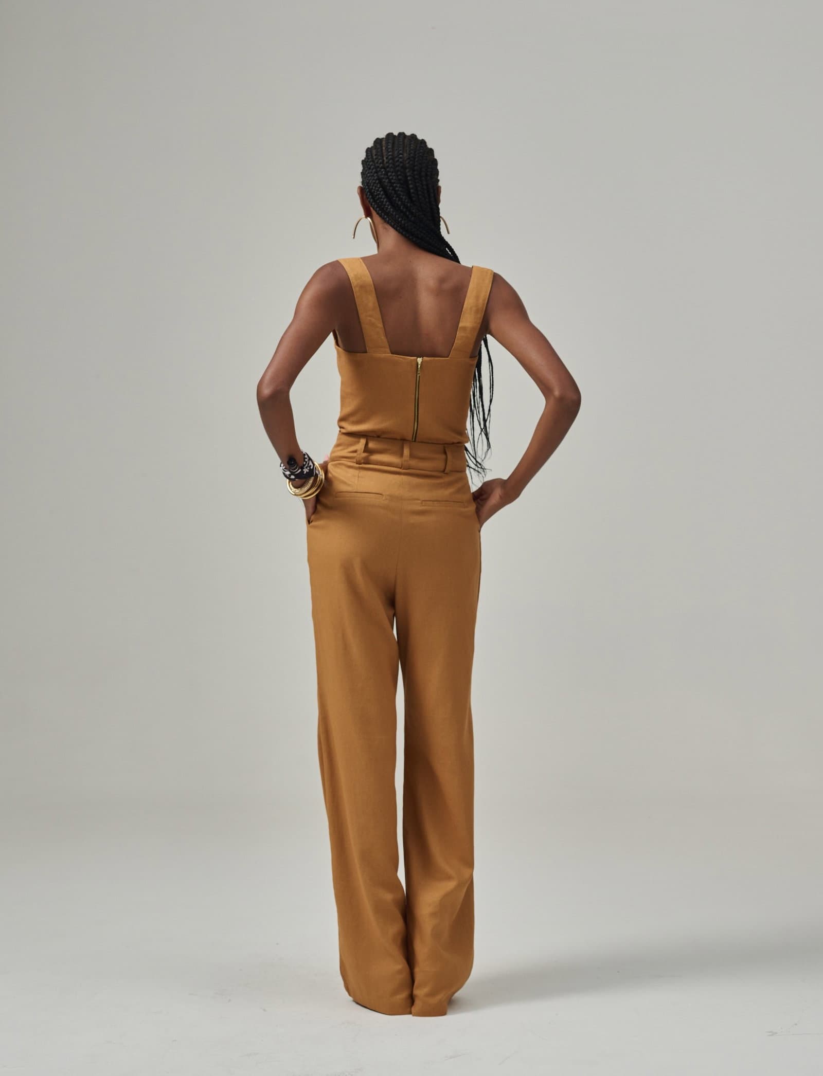 Blusa De Linho Decote Quadrado E Alças Largas Marquesa 4